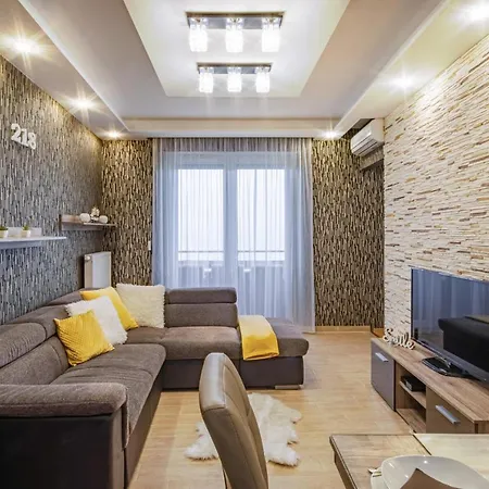 Myflat Club 218 Golden Wellness Appartamento Siófok