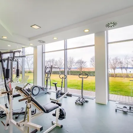 Myflat Club 218 Golden Wellness * שיופוק