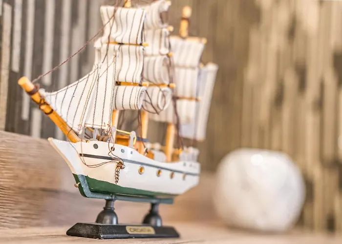 Myflat Club 218 Golden Wellness