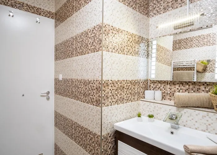 Myflat Club 218 Golden Wellness Appartement