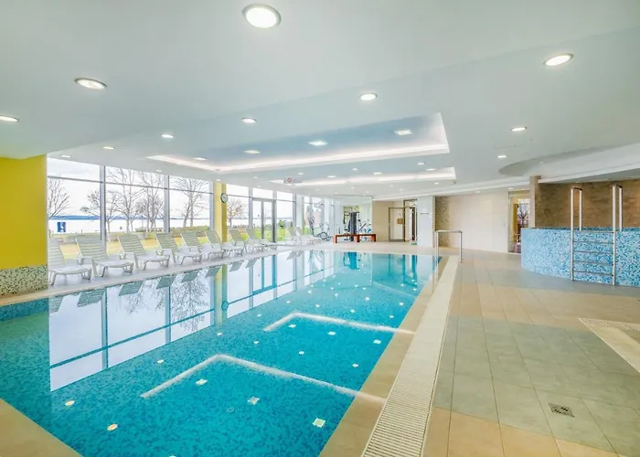 Myflat Club 218 Golden Wellness